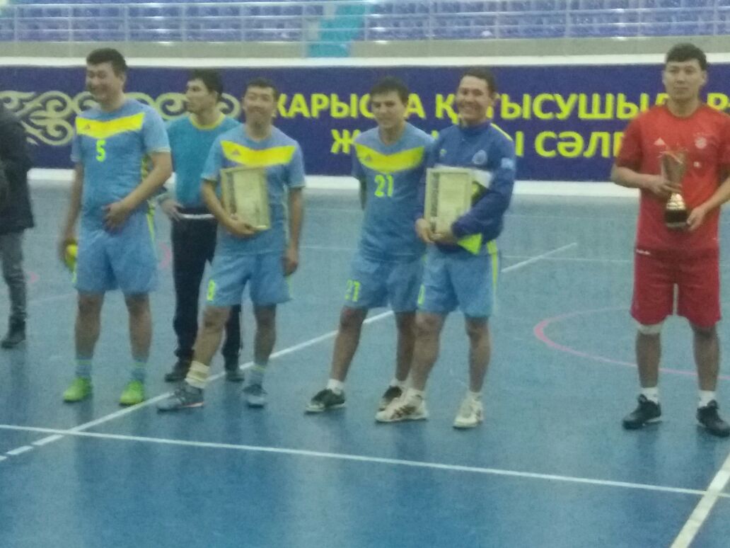 динамо-1